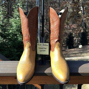 [SOLD] Nocona Light Tan Bullhide Cowboy Boots in Men's Size 11D